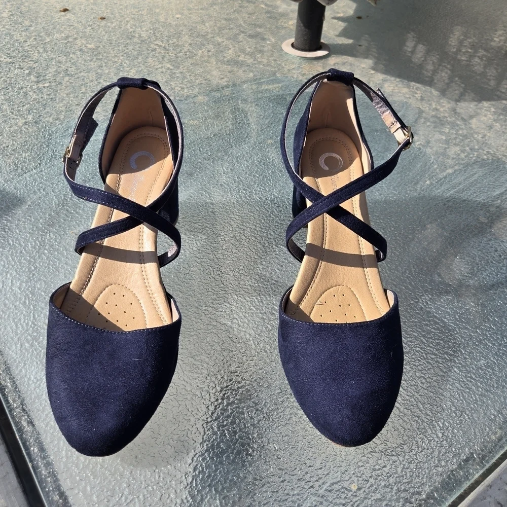 Circus Chic Sz 8.5 Navy Faux Suede Crisscross StrapWomen's Flats